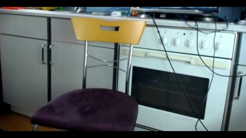 Sexydea: 亲密时刻:裸体厨房里的裸体欲望