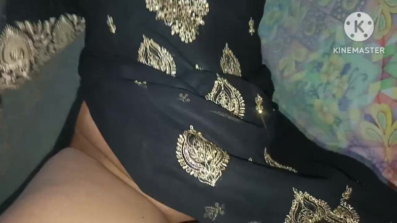 Nisha kajal: Schöne desi indische bhabhi kajal nisha heißes teen mädchen in...