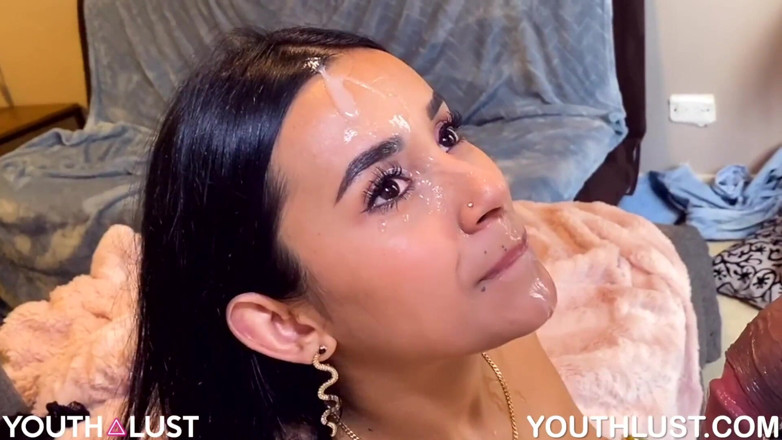 Youth Lust: Aaliyah jebanie w Home Cell Cam Youthlust.