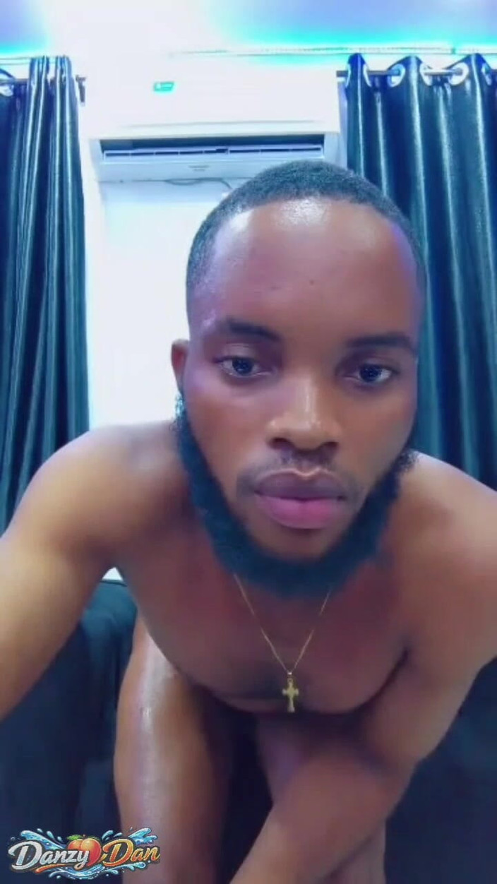 DanzyDan: Panie Bubble Butt, chodź obejrzeć to jiggle