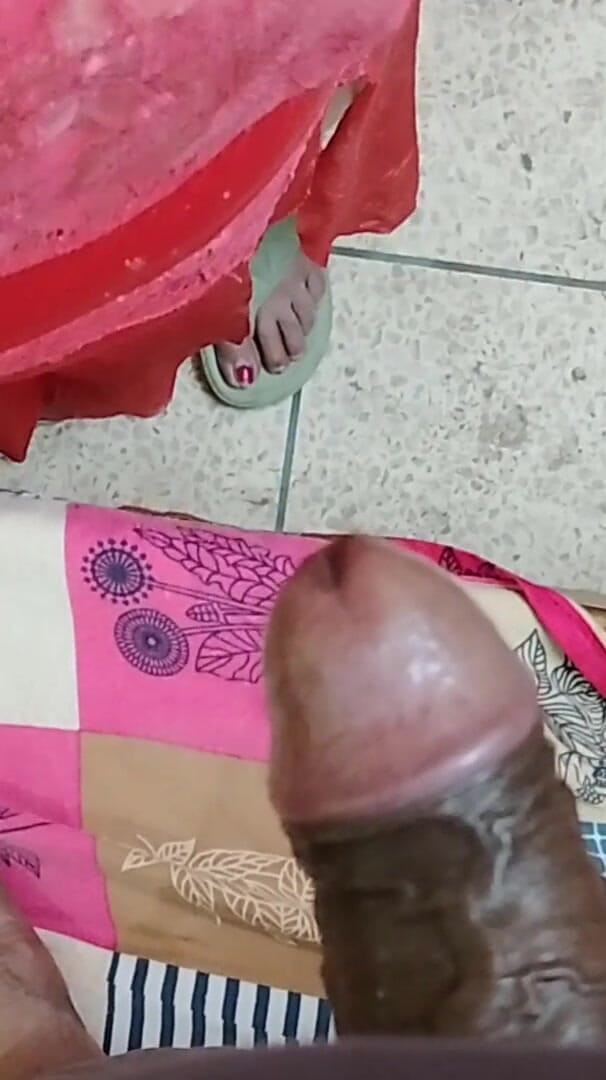 aliabegum: Hot Nurse Needs a Sample of Your Semen Now!