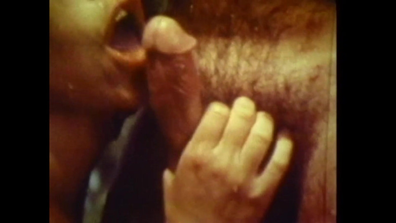 Vintage megastore: マール・マイケルズが脚を広げる