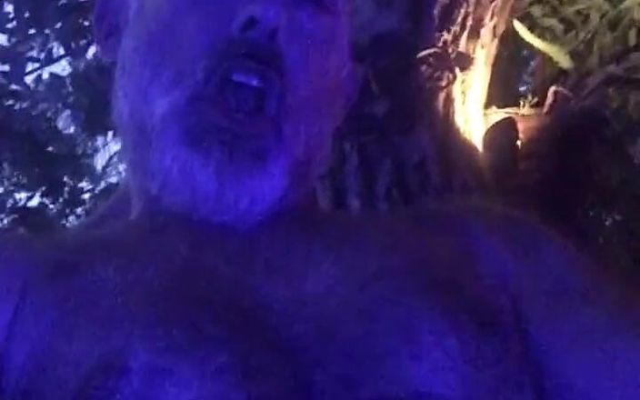 Tantric Fitness: 4 lipca Soak &amp; Stroke! Shootin ' My Load with the Fireworks...