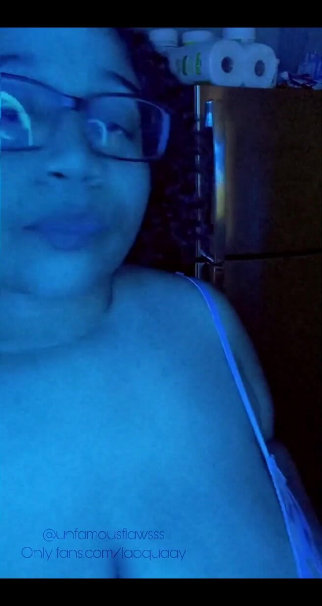Biggdebbie solo: I’m sober asf.