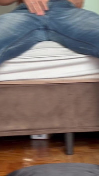 Ruiva Submissa Tirando Leite Do Seu Macho De Joelhos