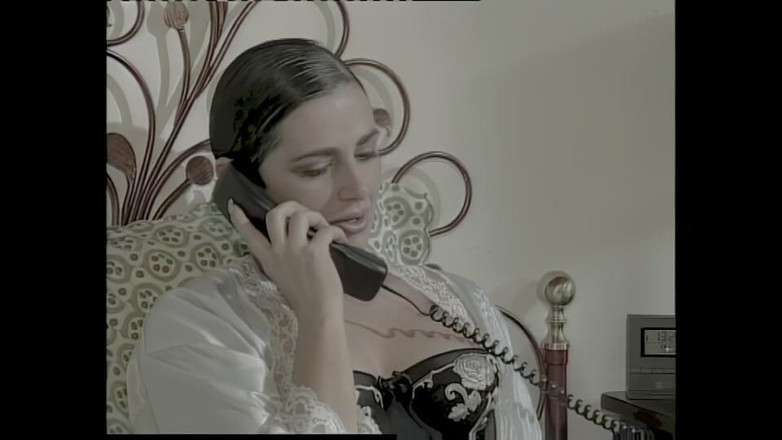 Inthe MILF room: 그녀를 제대로 따먹는 집에 있는 낯선 사람