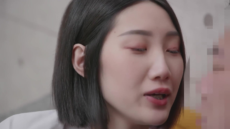 Asian Milfs n Teens: Китайська тінка отримала свій перший оргазм - збоченці мамки та тінки