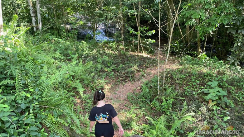 Maracumangoo: Ett datum på en magisk och avlägsen plats med en äventyrare...