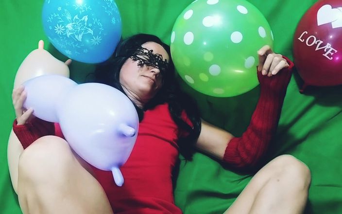 Bolly Karma: Krásná manželka je připravena na sex.