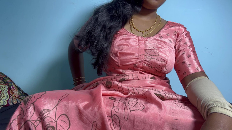 Mary V: Chithi Role Play, Tamil Ponnu Nago Dirty Talk Show