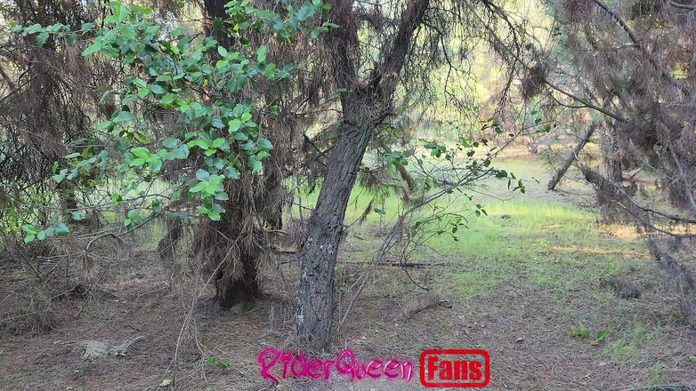 Riderqueen BBW Step Mom Latina Ebony: Riderqueen sozinha, ao ar livre, vídeos de fãs