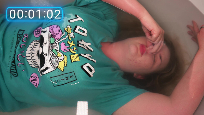 JessieHH: Sfw屏住我的呼吸水下挑战 4k 60fps 免费