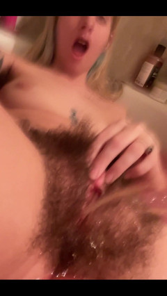 Pearlsage: Kencing di bak mandi