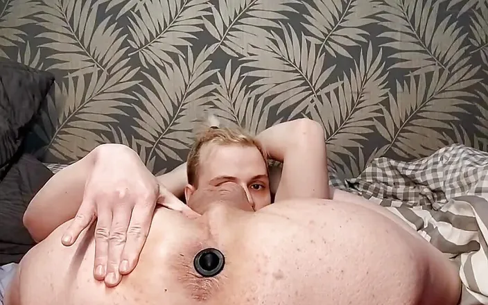 JizziJizz00: Some Random Clips of My Body, Some of Them with...