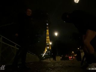 Cruel Reell: Reell - Passeio turístico em La Reell - Paris - Tour Eiffel
