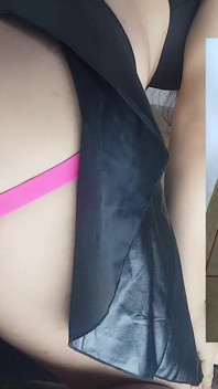Eu tentei uma máquina de foder e gozar sem mãos na castidade (bunda para boca) (Replay em câmera lenta)