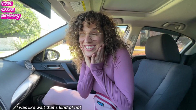 VibeWithMommy: Madrastra de los 80 sexo junto a la carretera