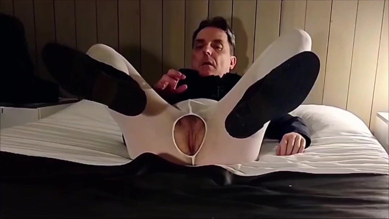 Joy Stardust: Ass Exposure and Anal Play in Open White Pantyhose
