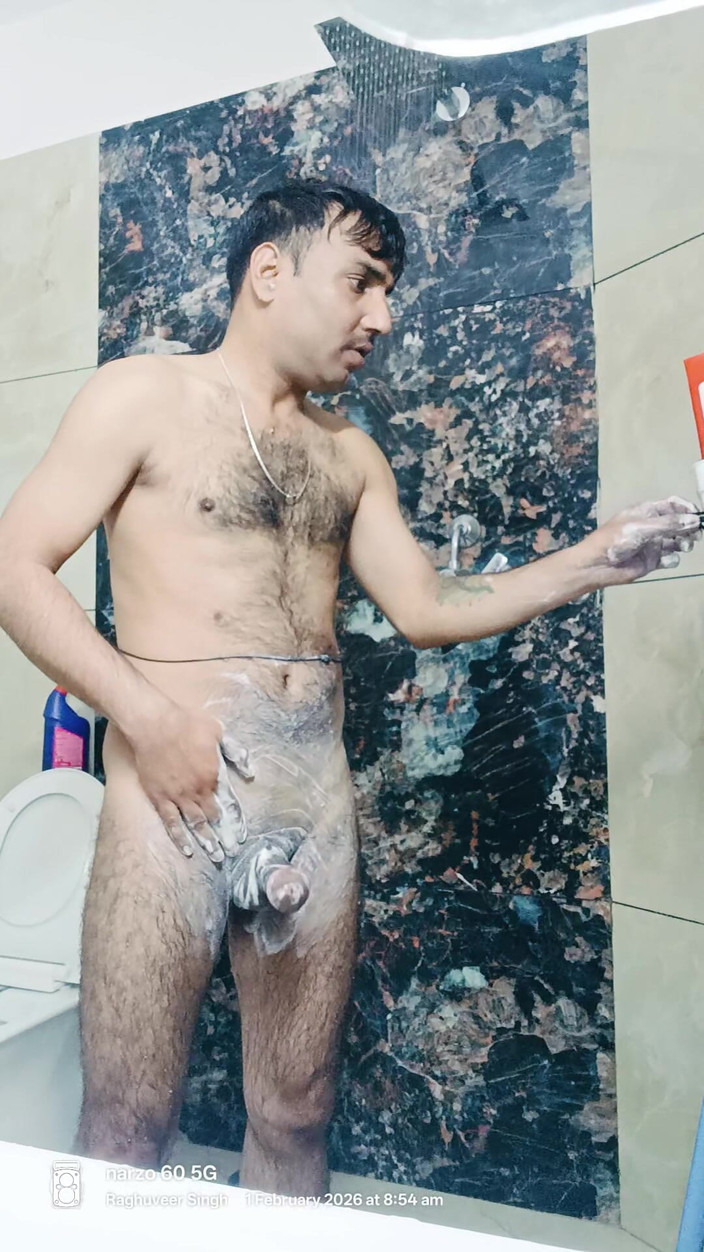 Rajasthani-old-lover: Armeemann