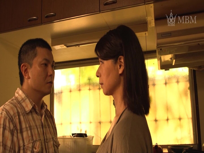 MBM3988: The stepson who has seen stepmother masturbation explodes her distorted...