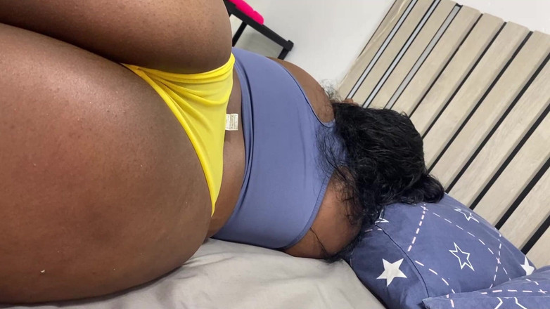 omairaberbatov: Hàng xóm không muốn con cu nhưng cuối cùng tôi đã...