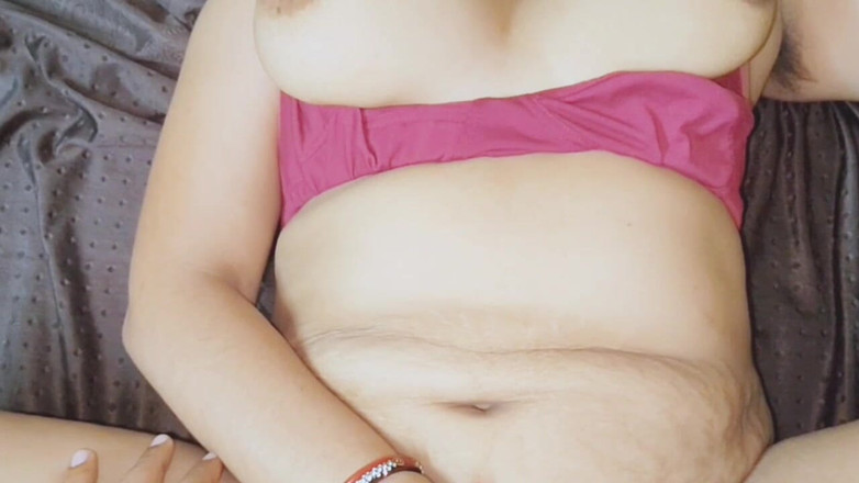 Bhabi8068: Dorptante met buurvrouw stiefvader