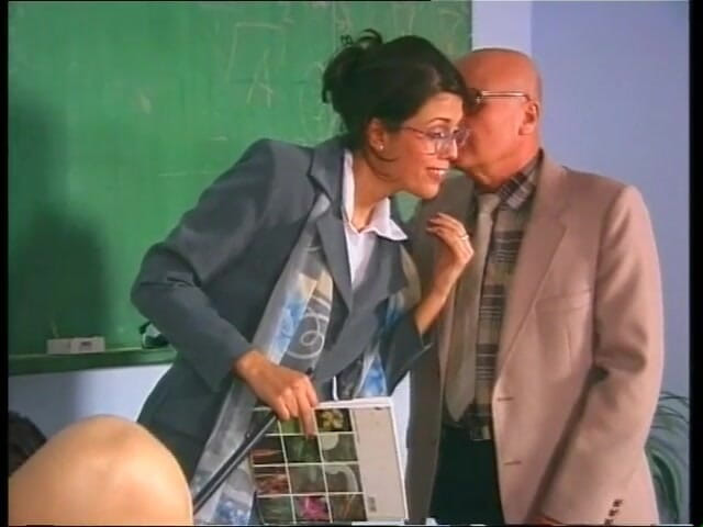 Vintage megastore: Üniversitede utanç (tam Alman nostaljik porno film)