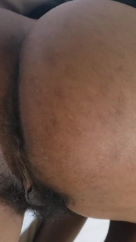 Adakah awak suka MILF dengan pantat besar MILF holly bulat pantat xxx
