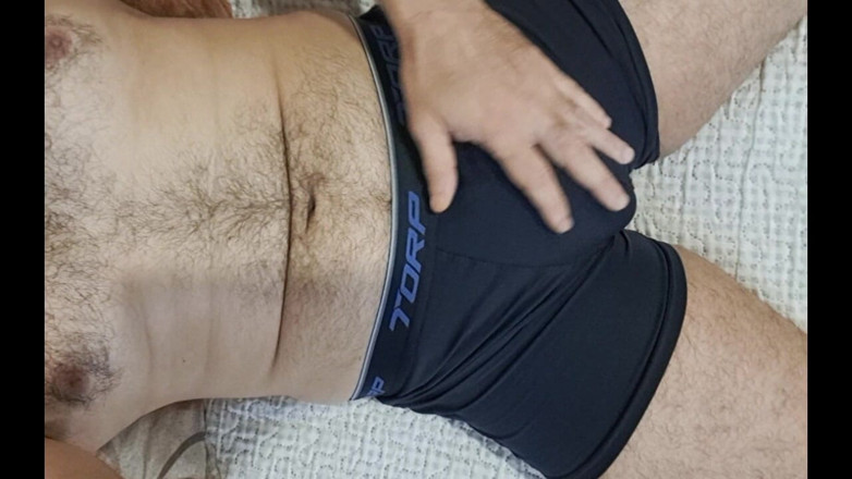 snappyblindfold3: Eu tive uma punheta rápida antes da minha namorada chegar,...