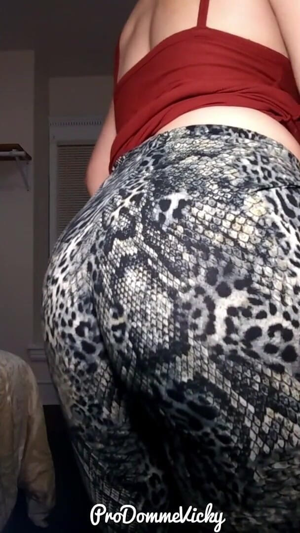 Porno angels: Gigantyczny pokaz fart z boginią Vicky w roli głównej