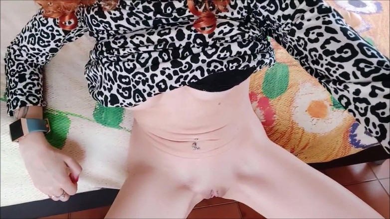 savannahamatoriale: Ibu tiri menemukan kotak rahasiamu