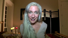 Private Society: Sie umarmt ihre wahre innere schlampe
