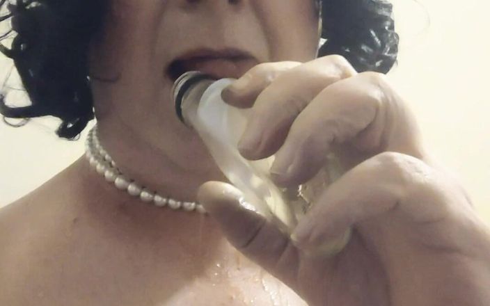 Cumbunnyslut: Kimmy la à pisse jouit
