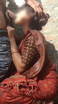 Indiancă desi bhabhi erotică se fute în baie în aer liber