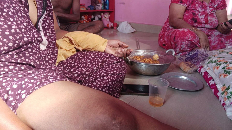 Reshmahotever: Tamil Drink Hot
