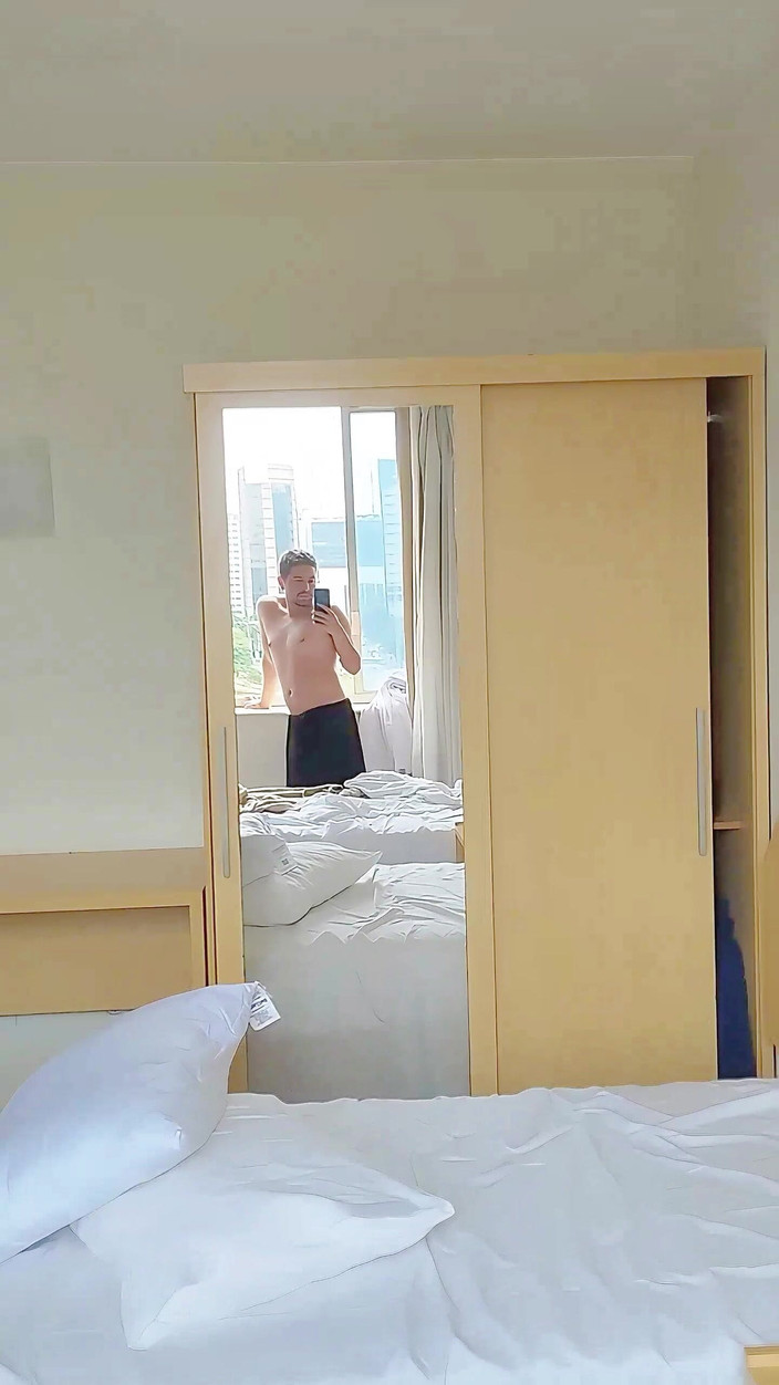 Marcosninfo: Probudila jsem se nadržená a předváděla se v posteli