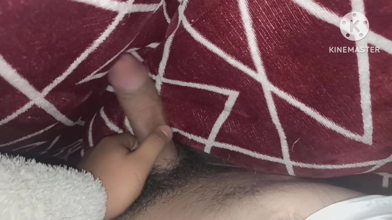 Desi__Panda: Učitel tution velký monstrózní péro, které držím v ruce o...