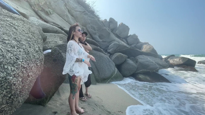 Zac the cuckold: I Was Caught Having Completely Naked Sex on the Beach -...