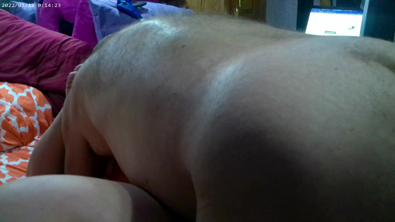 BI_BHC_COUPLE: Madam S kadın kılıklı lola'ya oral seks yapıyor ve sonra...