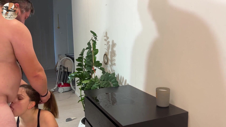 beauty_and_the_other_one: Came back after morning run and Stepdaddy fucked me