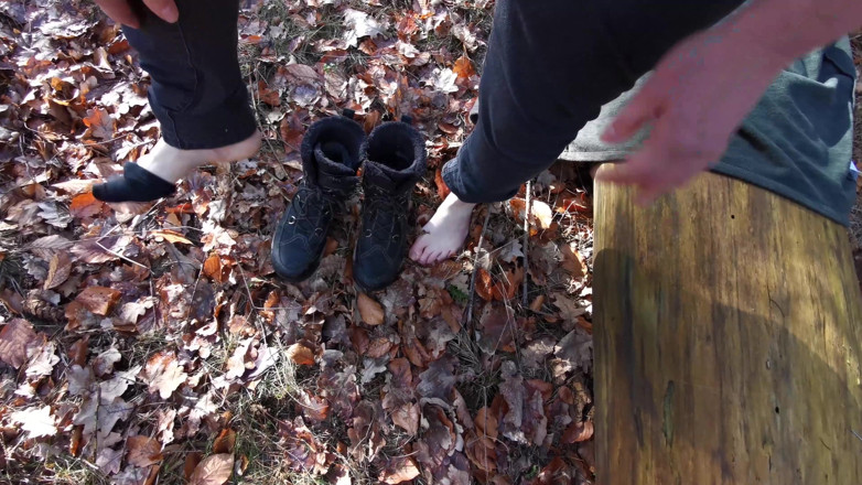 Bouncy Tits Action: Slapping Vagina and Tits in the Woods