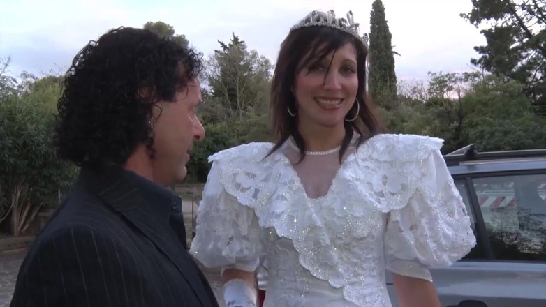 King Of Amateur: Mariée le jour, salope la nuit