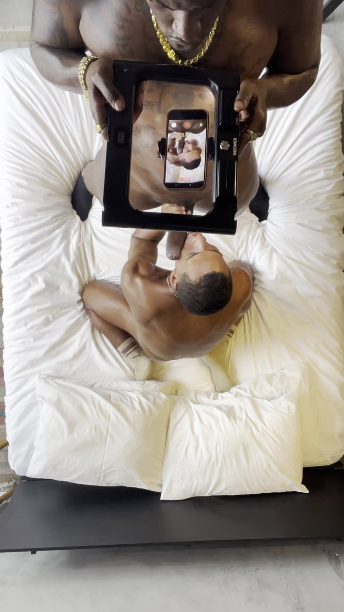 DADDYBLACKXXX: Scavando profondo - primo nero per uomo etero!! Allenamento anale