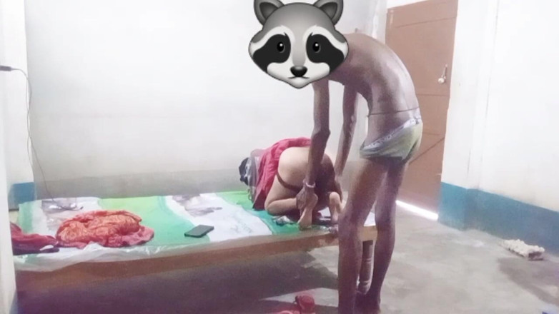 Bengaliauntykichut: Eu chamei a tia do interior para minha casa e...