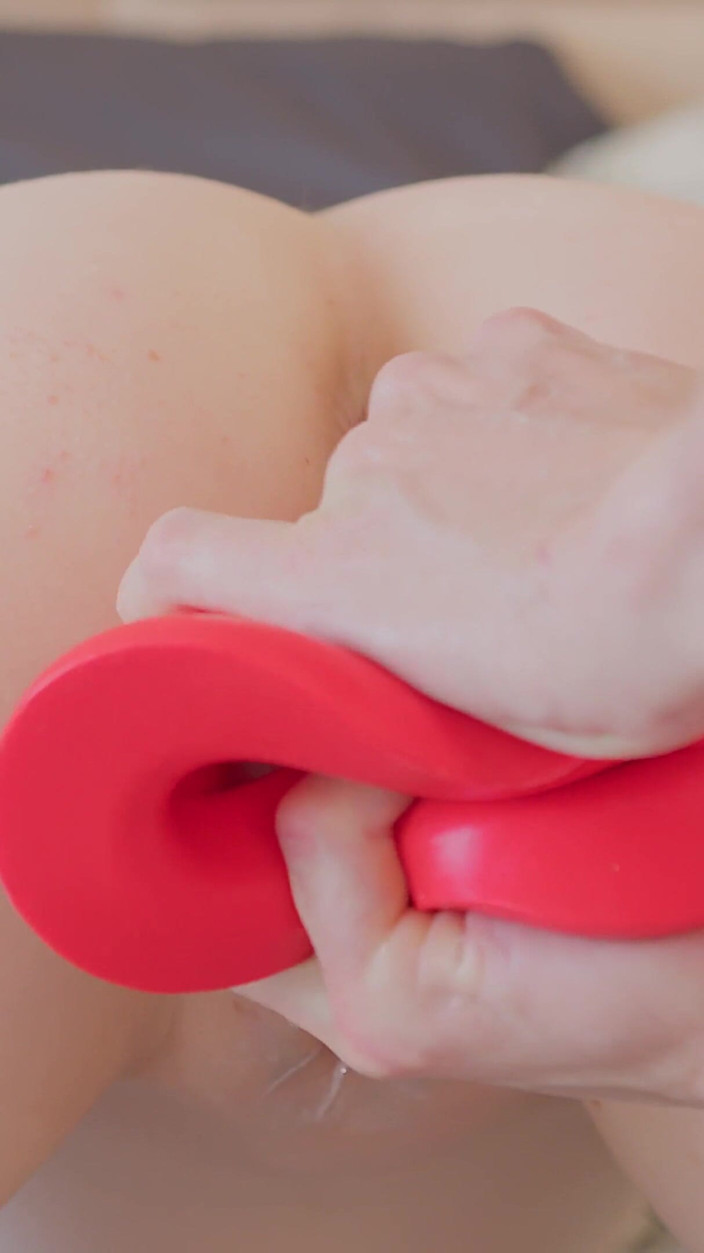 InNeedOfTheFist: Object Insertion, Fisting, Stretching, Gaping, Tunnel Plug, Cervix