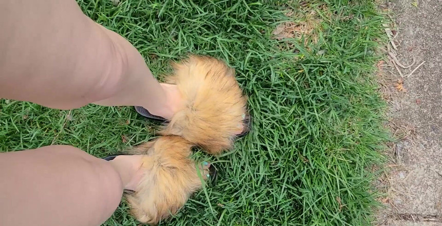 Raven Willow: 내 완벽한 엉덩이를 지켜보는 Mmmm, 발등 링과 퍼지 슬라이드가 진흙을 밟아