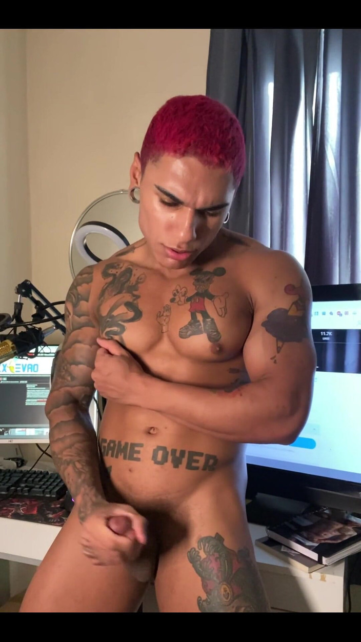 Exxtevao: Hraní s mým ptákem a spermatem