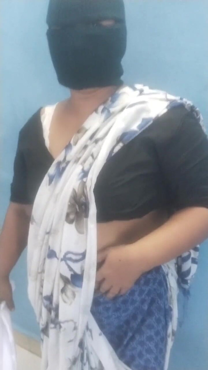 Tamil lesbian: Teacher Sex with Boy for Mark