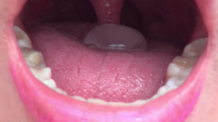 Angel eyes studio: 用冰爽我的喉咙和肚子！！