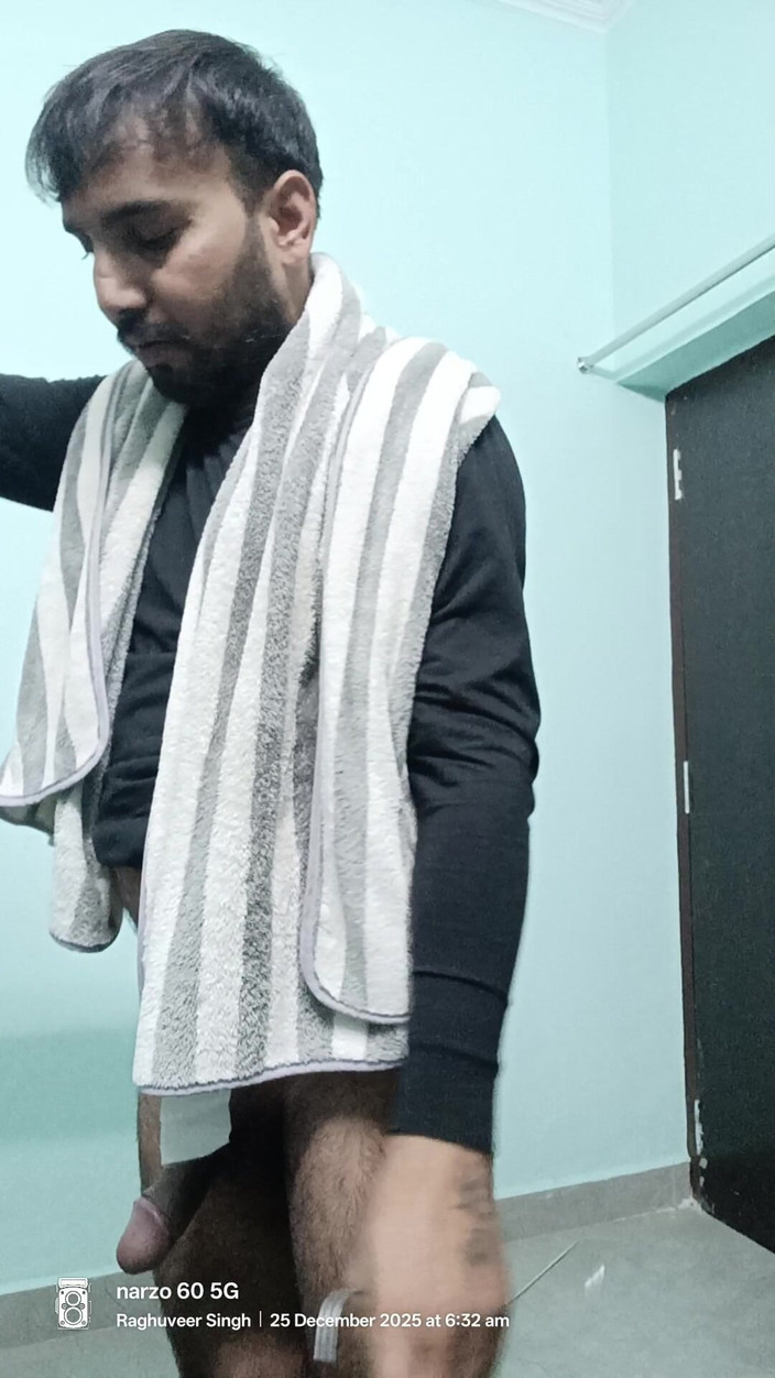 Rajasthani-old-lover: Indisk desi man njuter av dusch och masterbation show med...